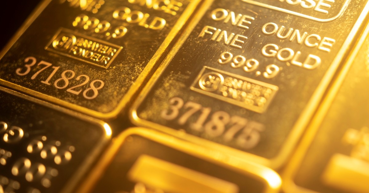 1 Gram Gold Bar Playbook: Micro-Stacking, Gifting & When to Trade Up